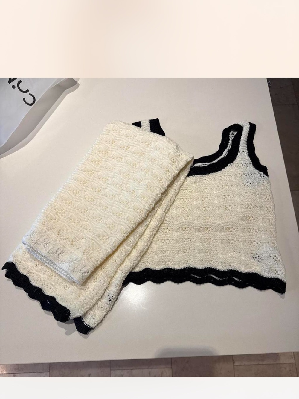 Commense Knit White Matching Set - Picture 5 of 7